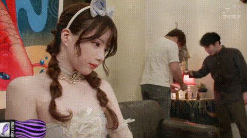 很烧的女孩4K画质-0.jpg